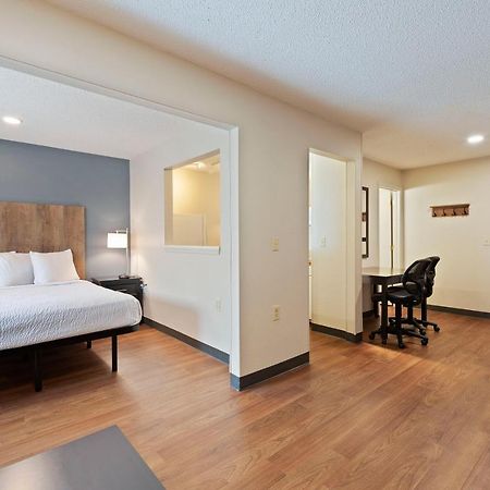 Extended Stay America Select Suites - Charlotte - University Place - E Mccullough Dr Dış mekan fotoğraf