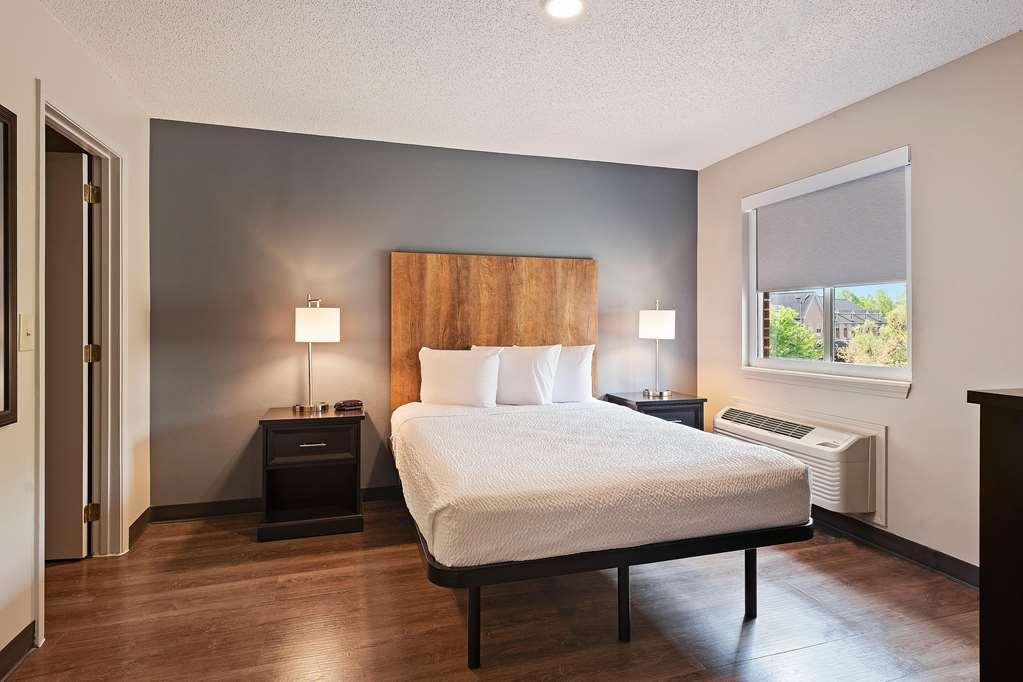 Extended Stay America Select Suites - Charlotte - University Place - E Mccullough Dr Oda fotoğraf