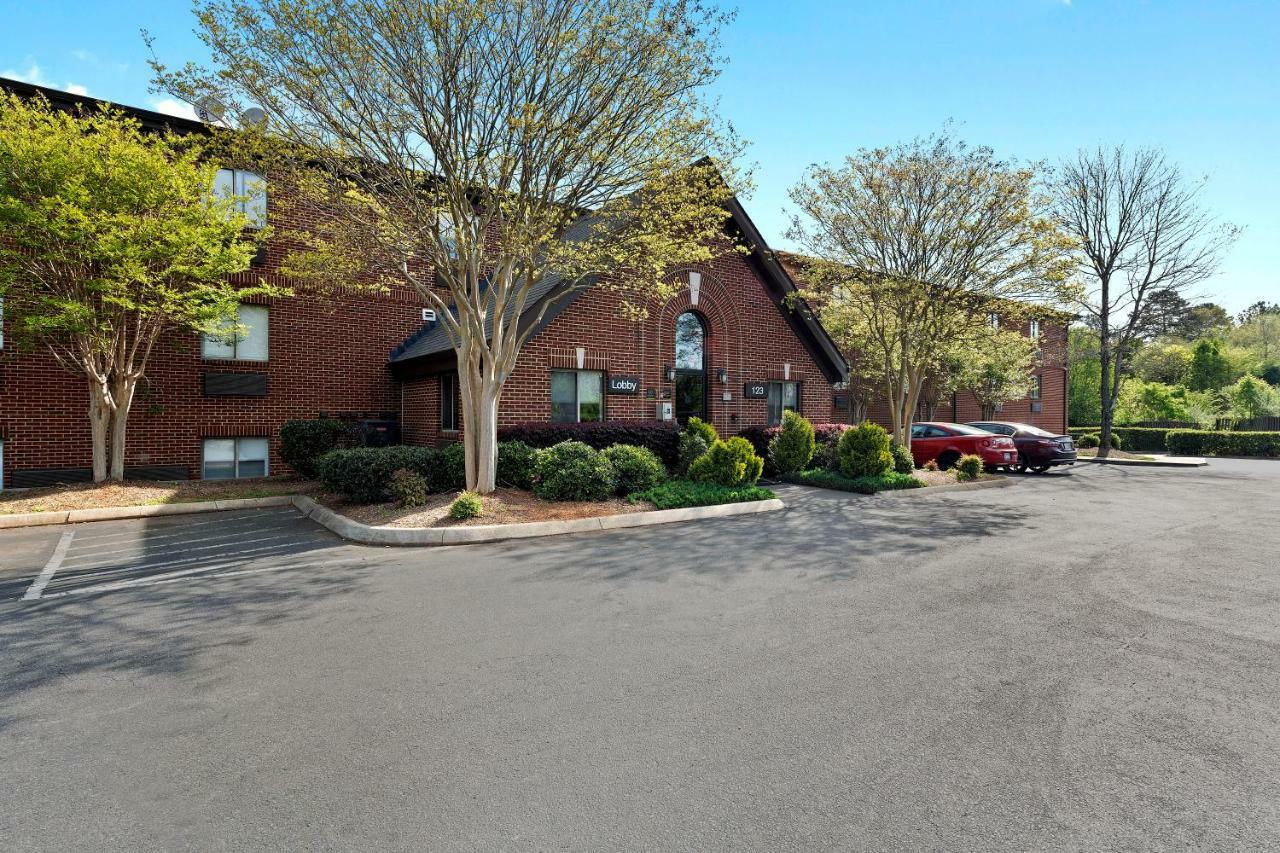 Extended Stay America Select Suites - Charlotte - University Place - E Mccullough Dr Dış mekan fotoğraf